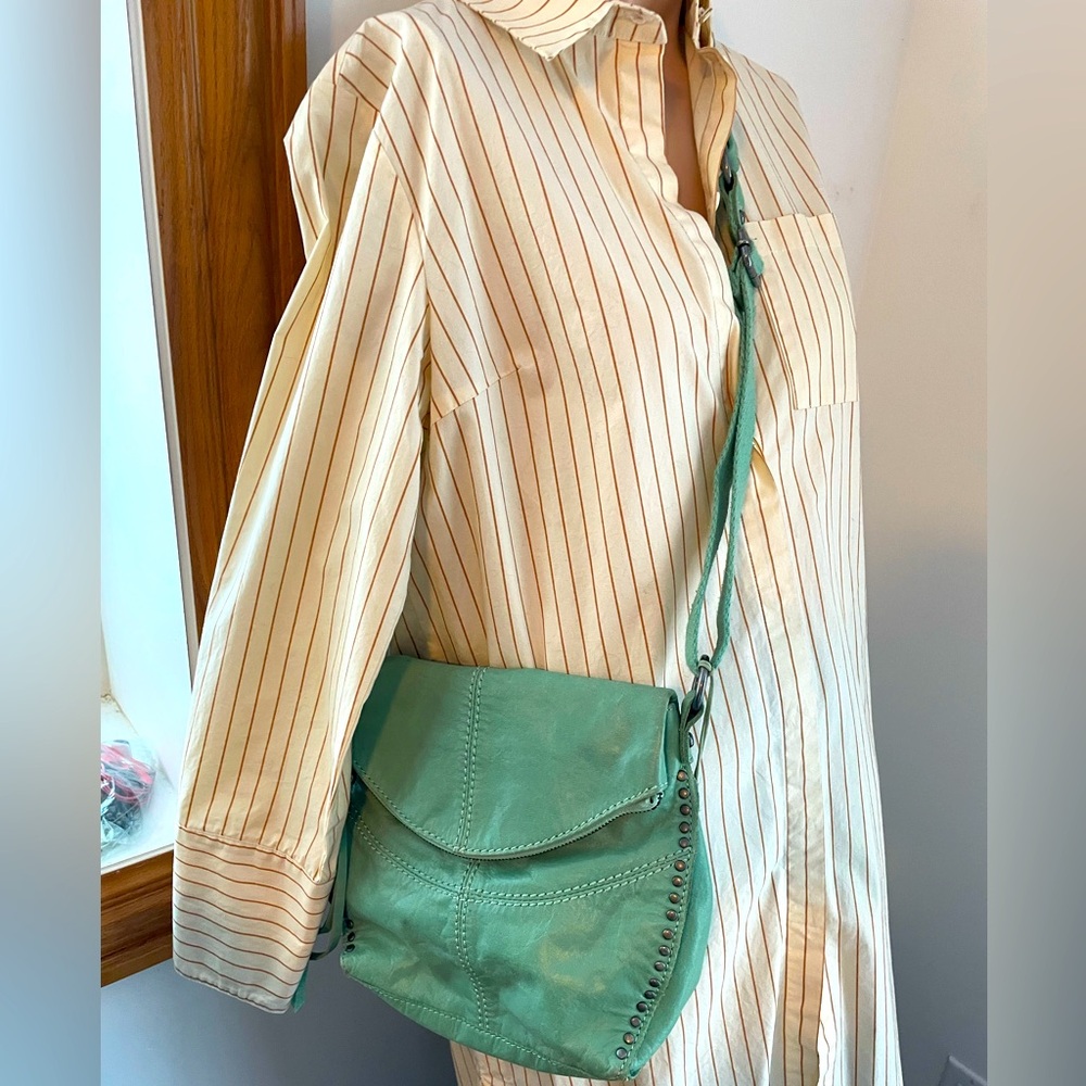 The sak 👜 Gorgeous blue green leather rivet bag crossbody